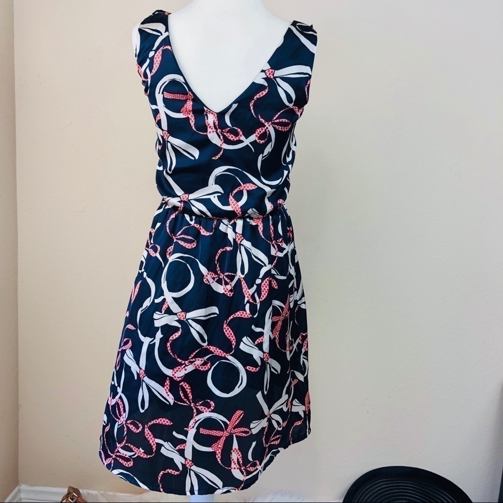 H&M Women's Red White Blue Ruffle V-Neck Dress 4 - Picture 5 of 8